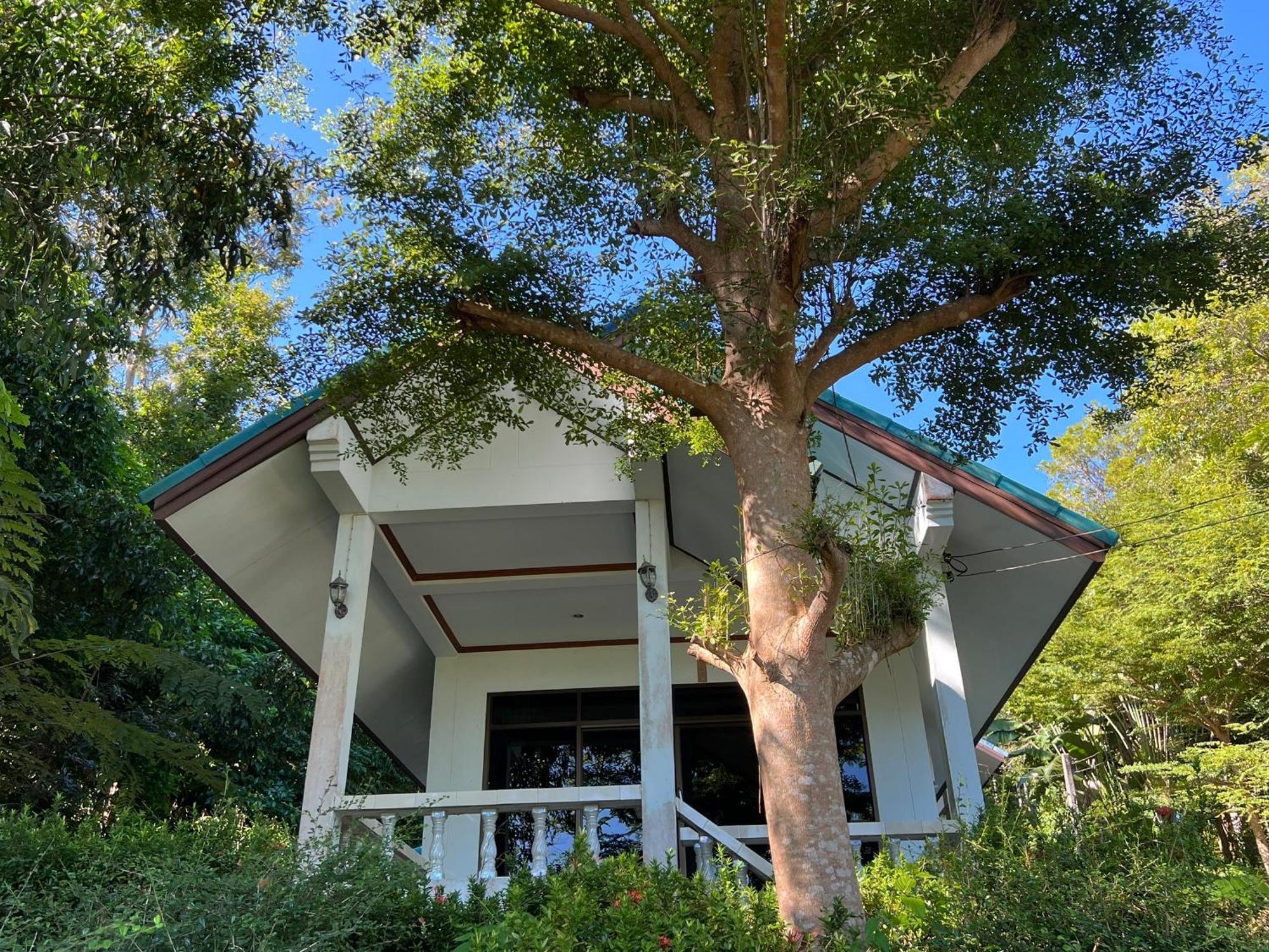 Koh Jum Serenity Resort Bagian luar foto
