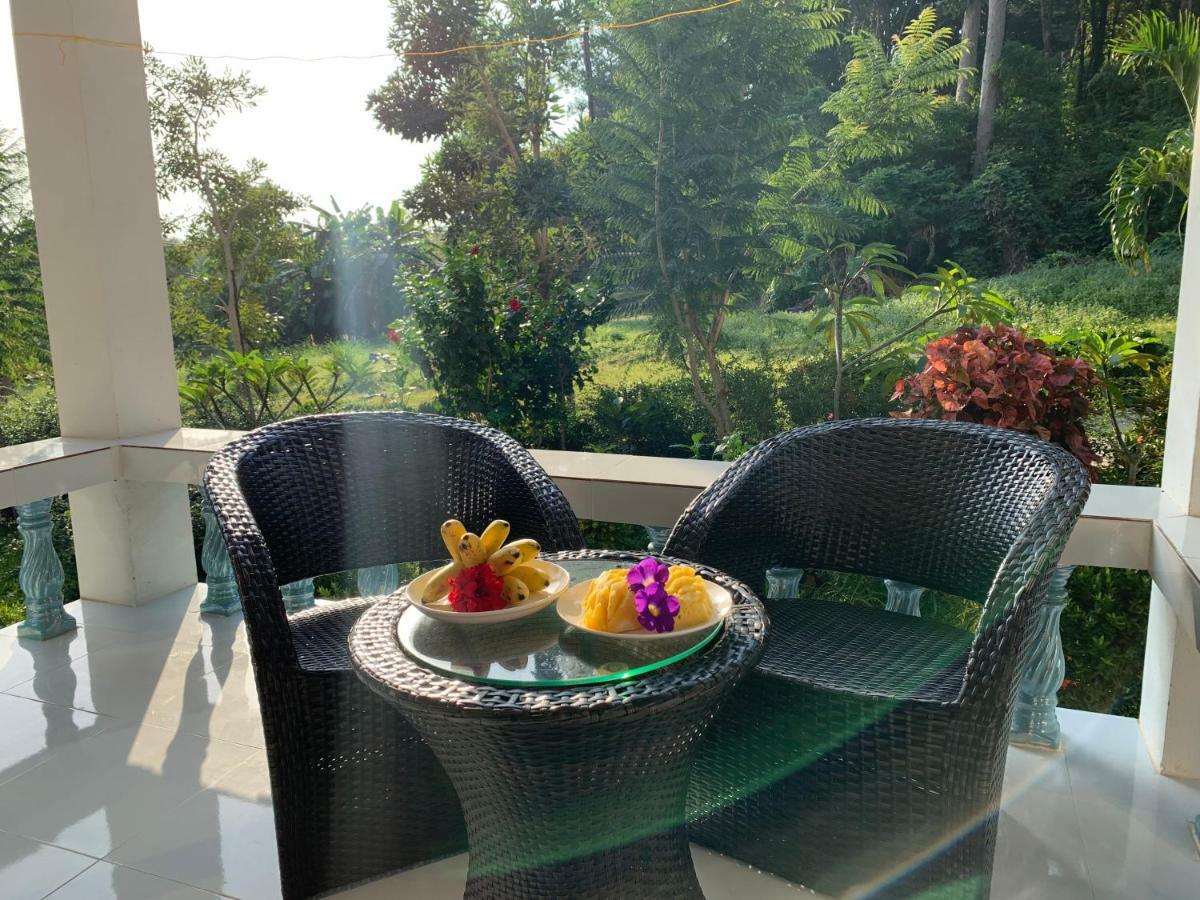Koh Jum Serenity Resort Bagian luar foto